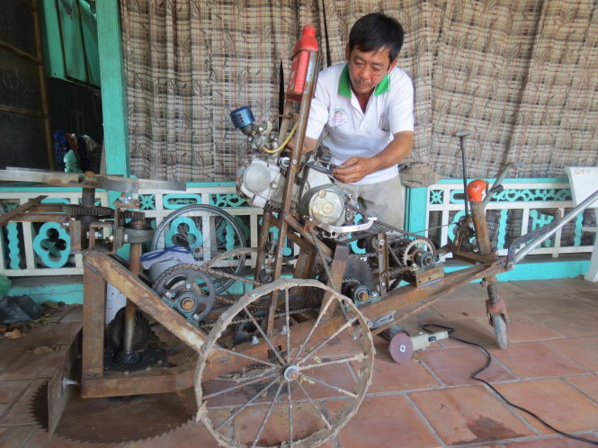 Một nông dân sáng tạo nhận bằng khen của Thủ tướng